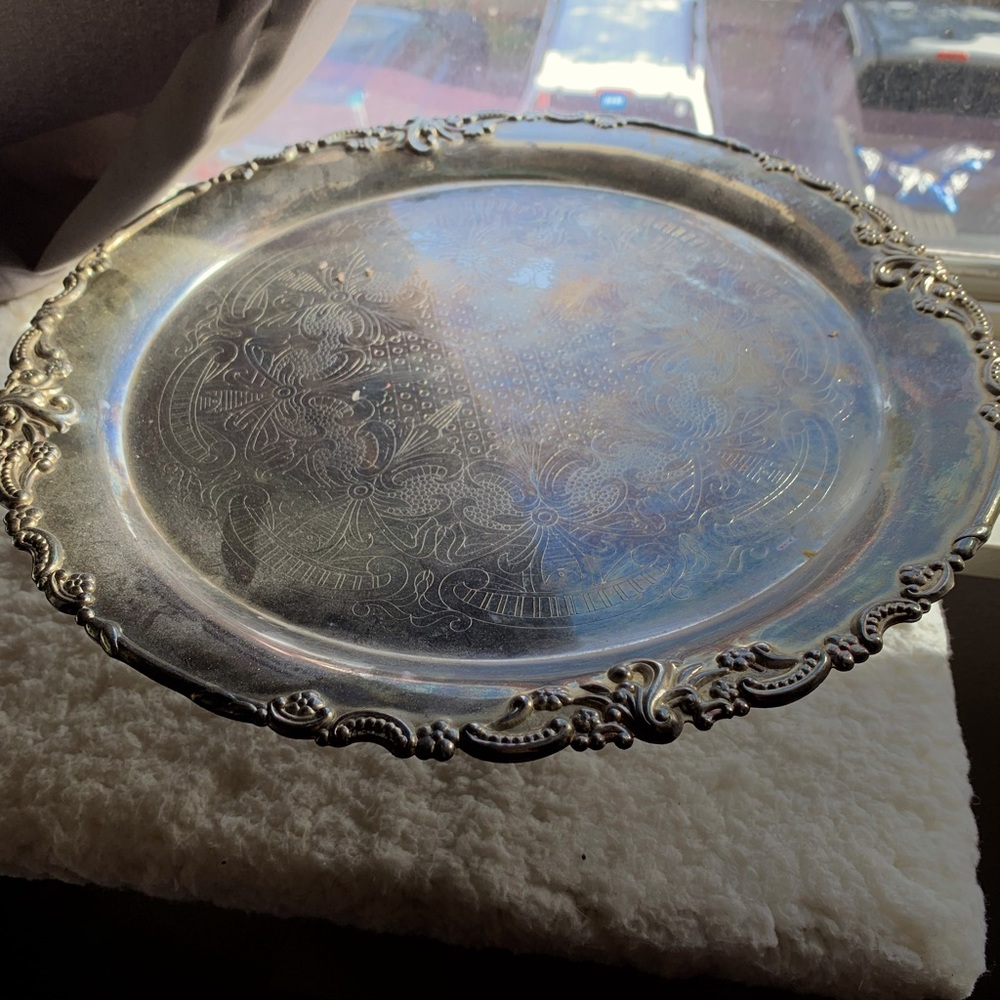 Vintage cake plate